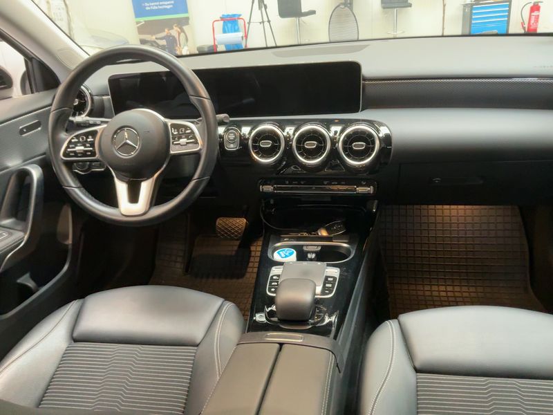 Mercedes-Benz A-Klasse A 220 Progressive 2019 – снимка 18