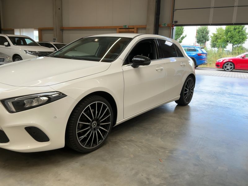Mercedes-Benz A-Klasse A 220 Progressive 2019 – снимка 2