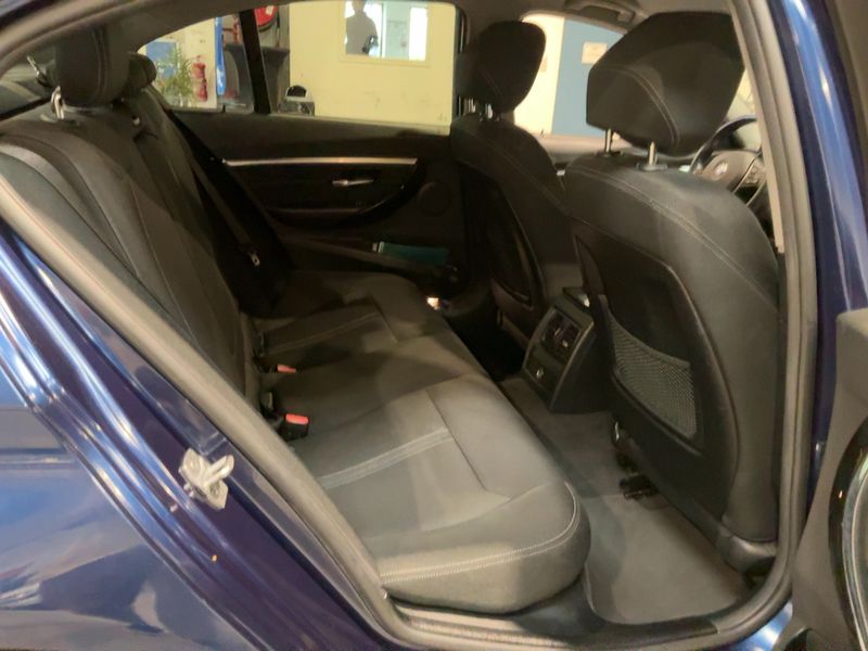 BMW 3er 316d Sport Line — zdjęcie 14