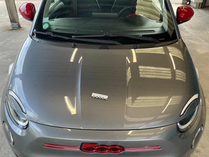 Fiat 500e electric drive 70 kW Red 2021 – снимка 22