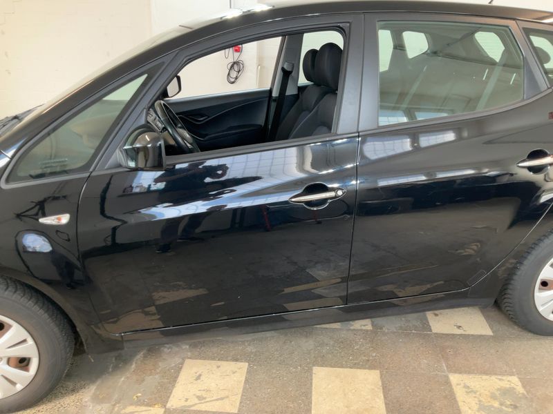 Hyundai ix20 1.4 Classic — zdjęcie 4