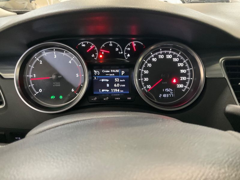 Peugeot 508 2.0 Blue-HDi RXH — zdjęcie 13