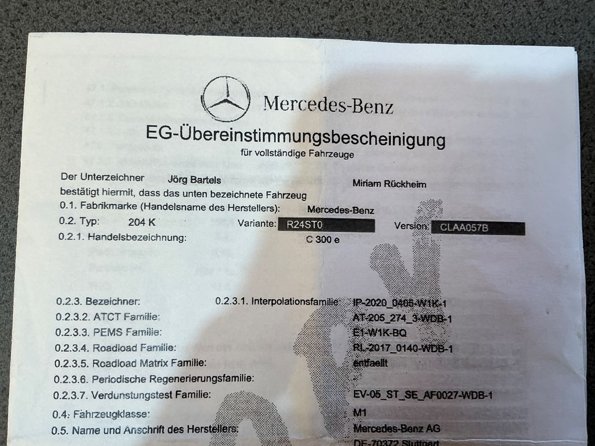 Mercedes-Benz C-Klasse C 300e T AMG Line