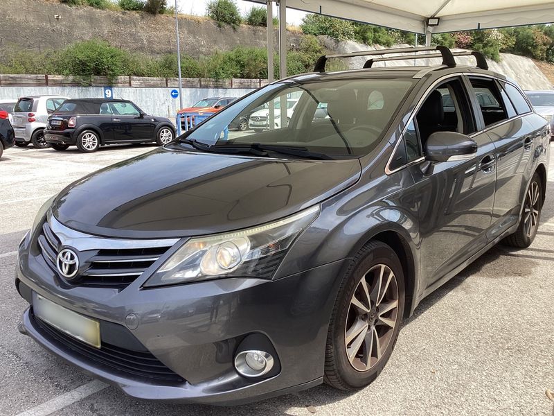 2013 Toyota Avensis
