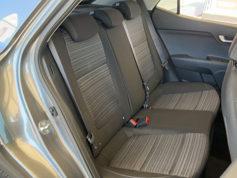 Kia Stonic 1.0 TGDI Edition 7 — zdjęcie 14