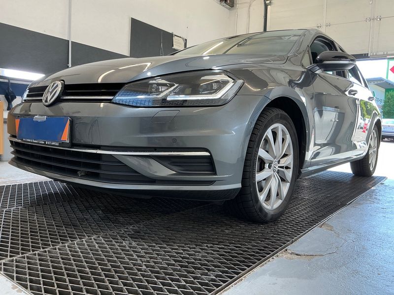 Volkswagen Golf VII 2.0 TDI IQ.DRIVE 2019 – снимка 25
