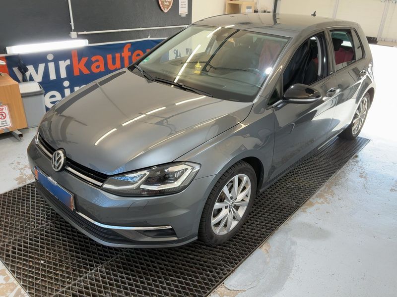 Volkswagen Golf VII 2.0 TDI IQ.DRIVE 2019 – снимка 1
