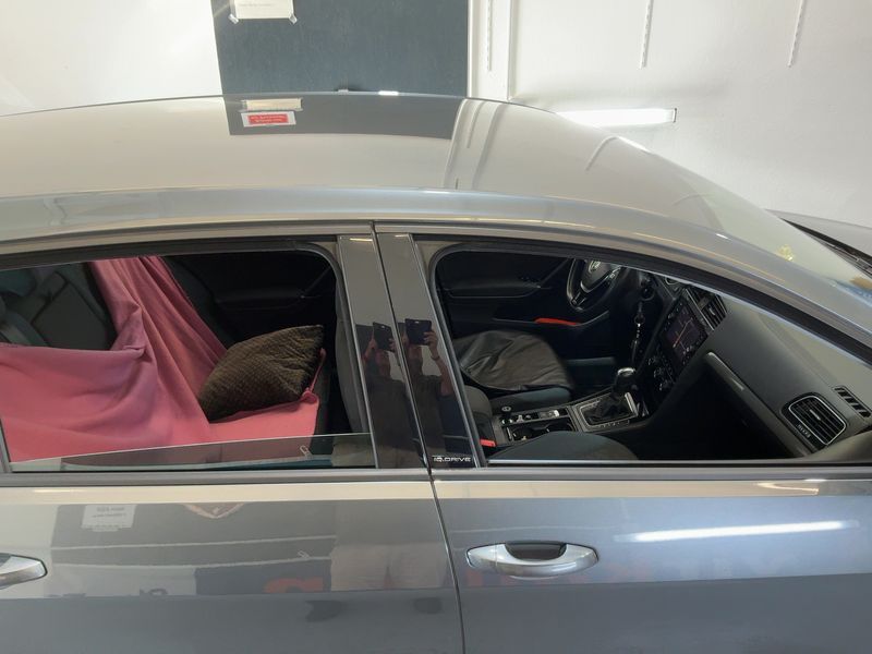 Volkswagen Golf VII 2.0 TDI IQ.DRIVE 2019 – снимка 13