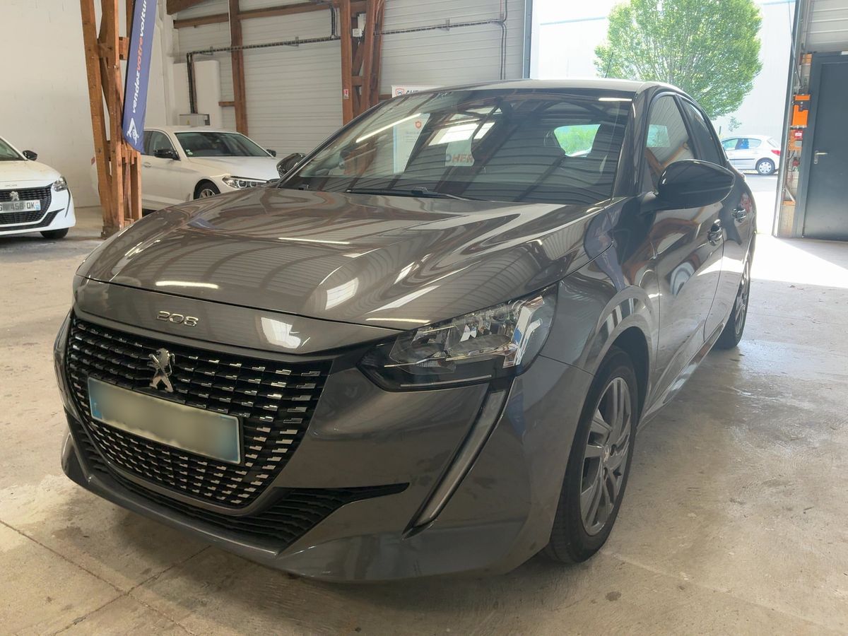 Peugeot 208 2022 — photo 1