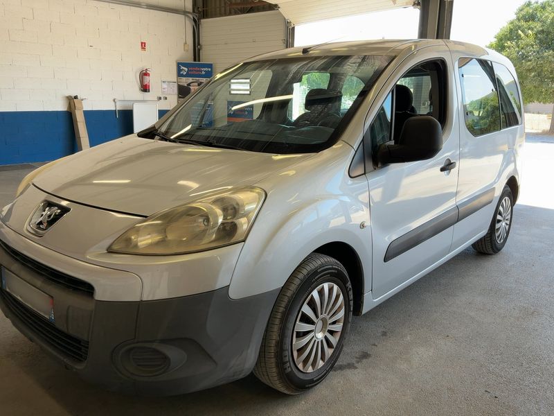 Peugeot Partner 1.6 HDi Confort 2009 – снимка 2