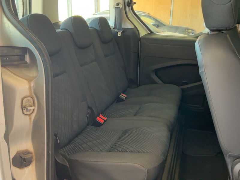 Peugeot Partner 1.6 HDi Confort 2009 – снимка 19
