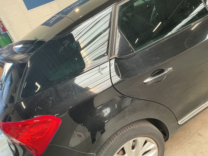 DS Automobiles DS5 2.0 Blue-HDi 2016 – снимка 25