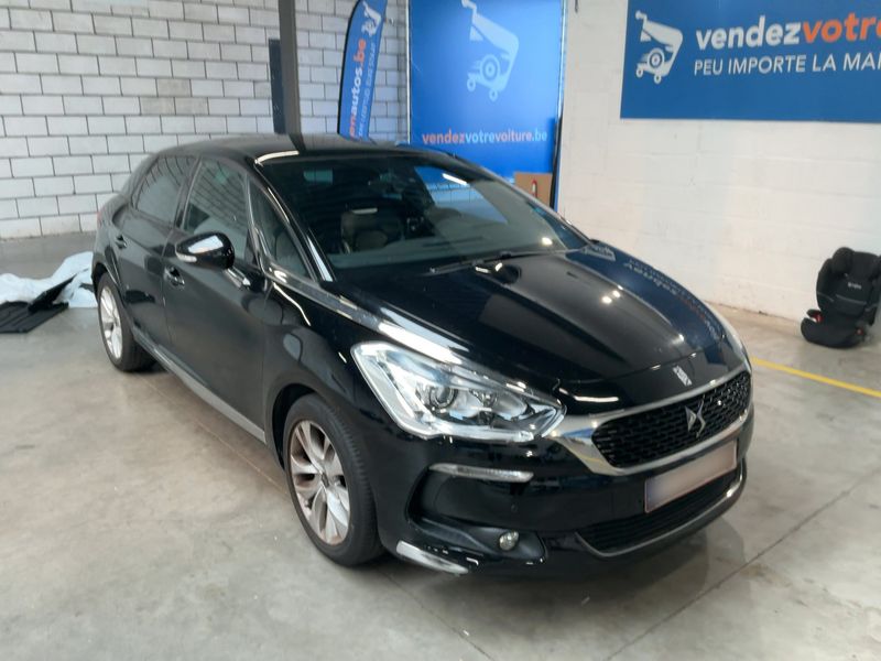 DS Automobiles DS5 2.0 Blue-HDi — zdjęcie 8