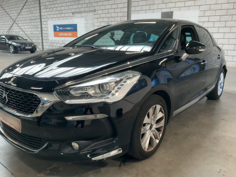 DS Automobiles DS5 2.0 Blue-HDi — zdjęcie 2