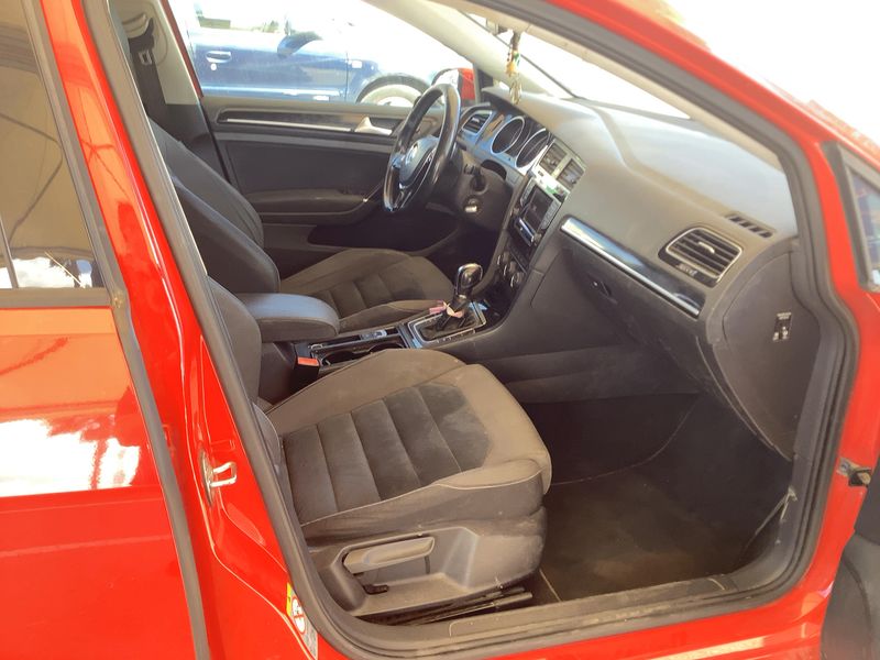 Volkswagen Golf VII 1.6 TDI Sport BlueMotion Tech 2013 – снимка 16