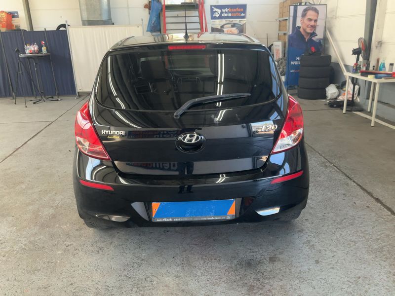 Hyundai i20 1.4 Comfort 2014 – снимка 7