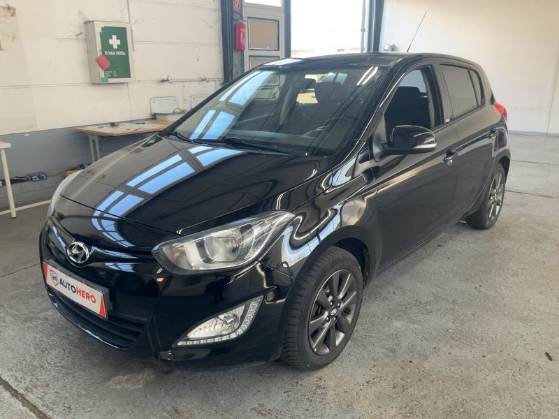 Hyundai i20 1.4 Comfort 2014 – снимка 1