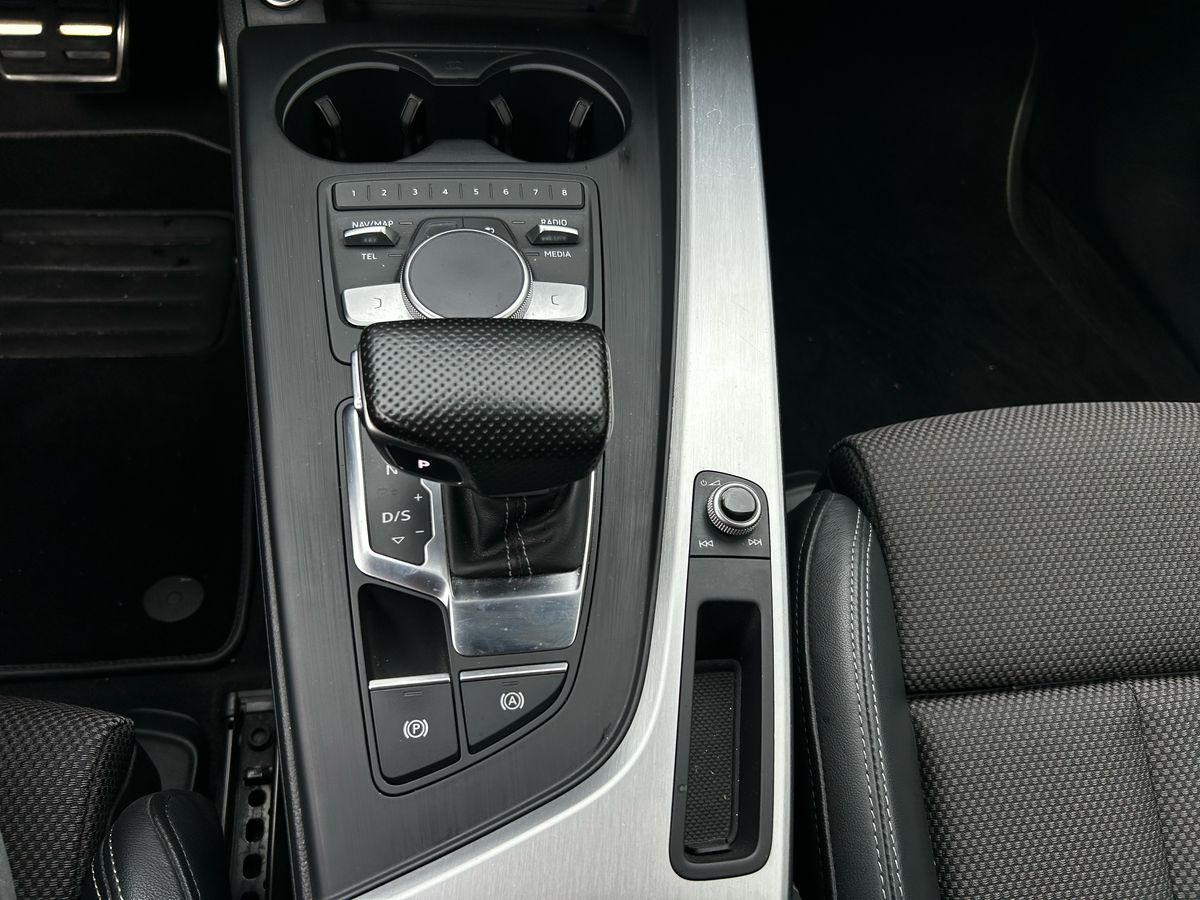 Audi A4 2.0 TDI quattro Sport