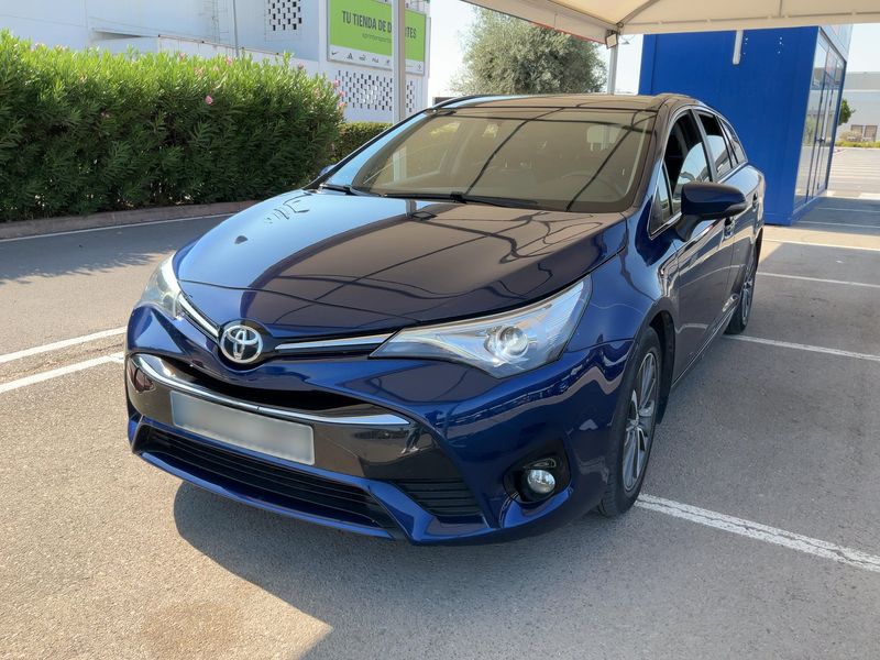 Avensis 2.0 D-4D Advance