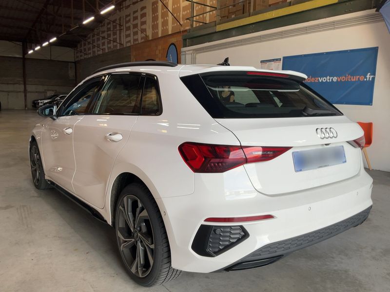 Audi A3 Sportback 30 TFSI Mild-Hybrid S line — zdjęcie 3