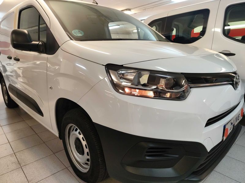 Toyota ProAce City 1.5 D-4D Van L1 VX — zdjęcie 6