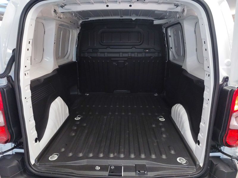 Toyota ProAce City 1.5 D-4D Van L1 VX — zdjęcie 15