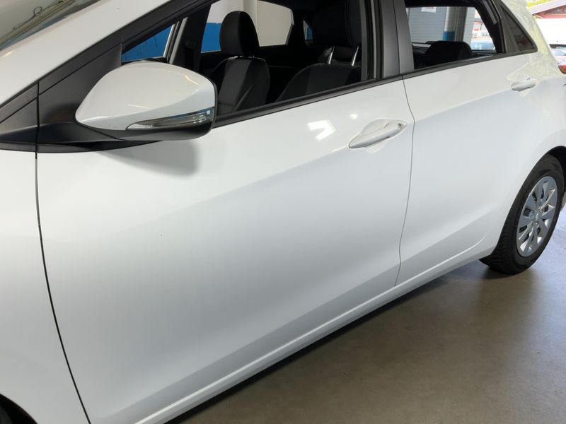 Hyundai i30 1.4 Trend blue — zdjęcie 4