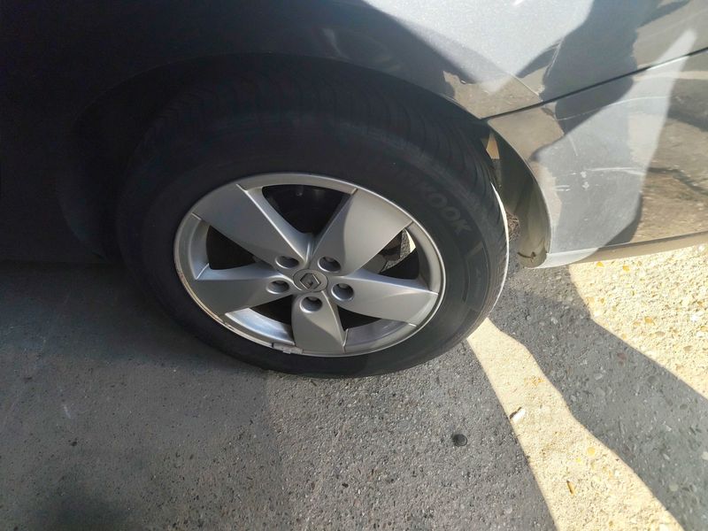 Renault Fluence 1.5 dCi Dynamique — zdjęcie 16