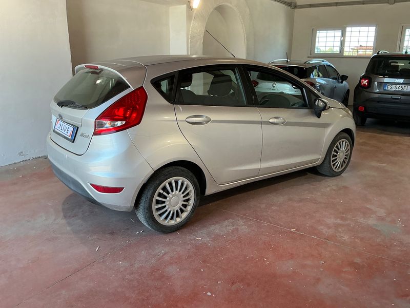 Ford Fiesta 1.4 TDCi Trend — zdjęcie 2
