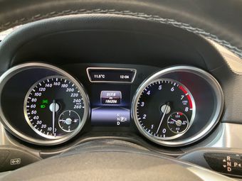 Mercedes-Benz GL-Klasse 2015 — photo 20