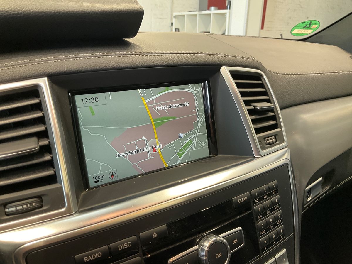 Mercedes-Benz GL-Klasse 2015 — photo 35