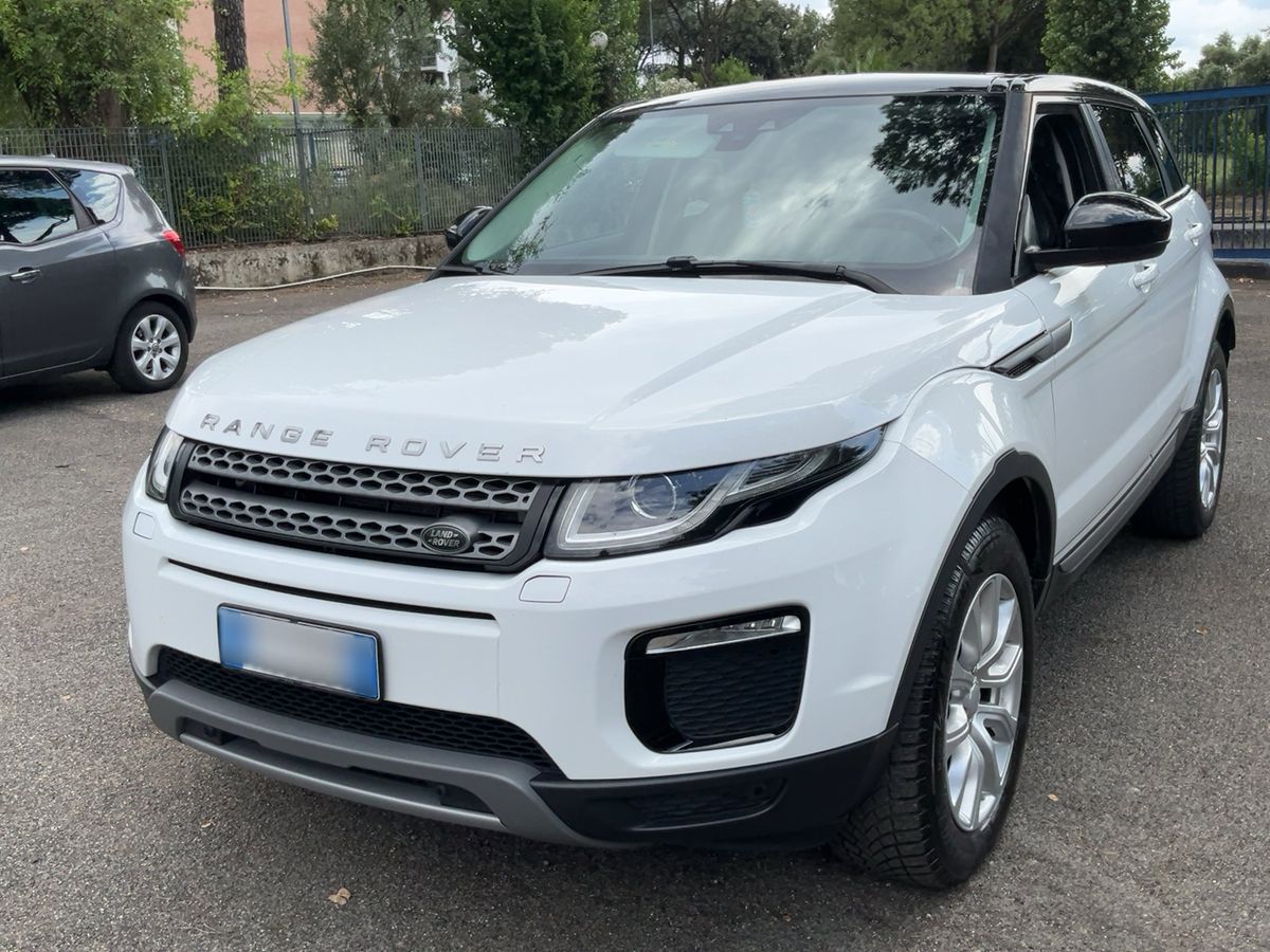 Land Rover 2018 — photo 1
