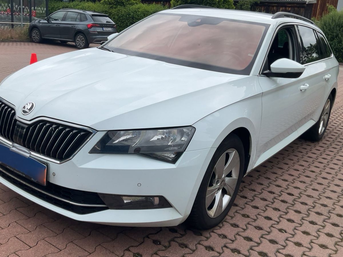 Skoda Superb 2016