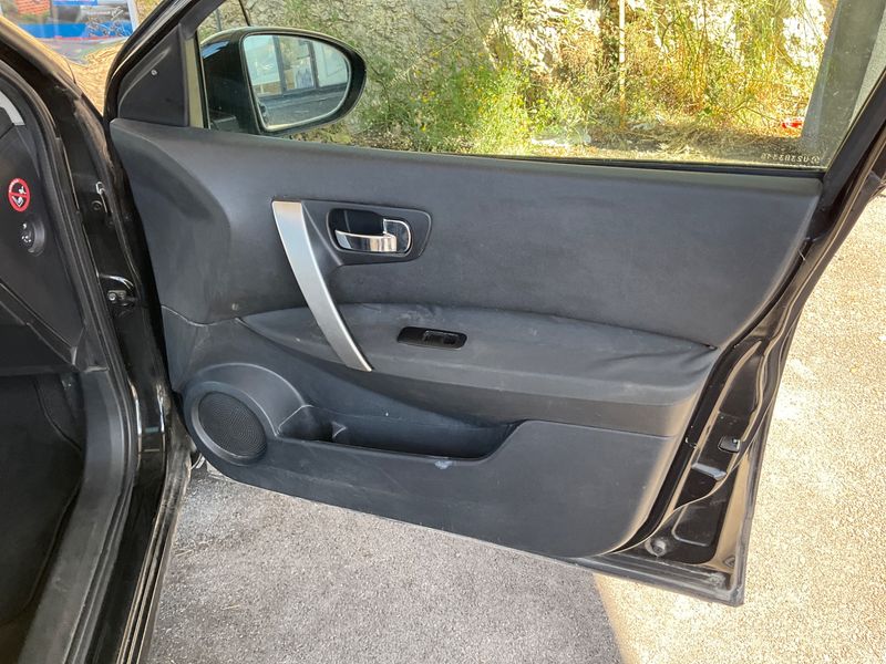 Nissan Qashqai 1.5 Turbodiesel Connect Edition 2011 – снимка 32
