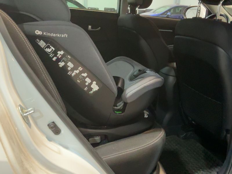 Kia Sportage 1.6 CRDi Edition 7 2WD — zdjęcie 14