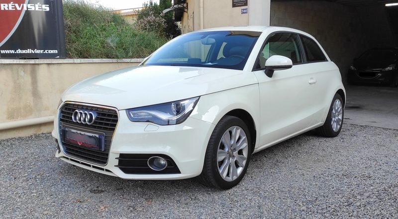 Audi A1 1.6 TDI Ambition 2011 – снимка 2