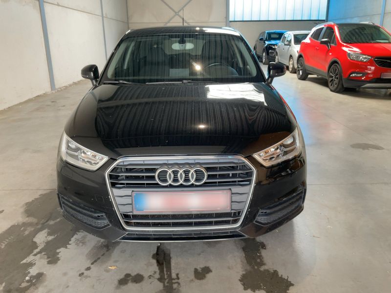 Audi A1 Sportback 1.0 TFSI — zdjęcie 9