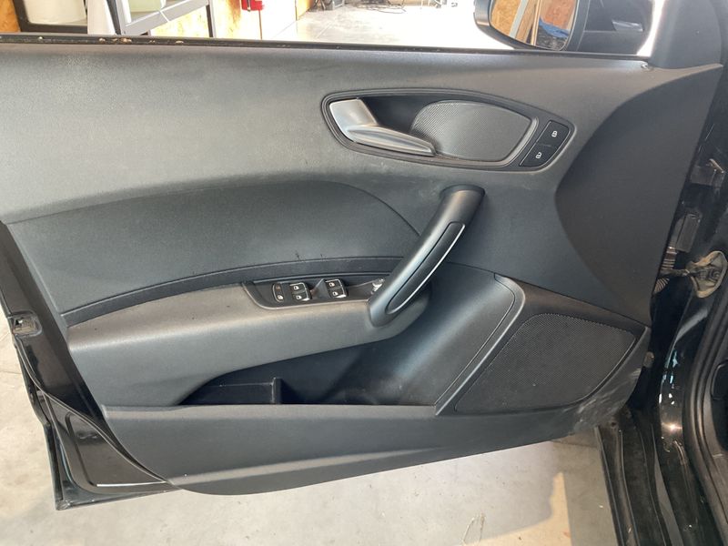 Audi A1 Sportback 1.0 TFSI 2016 – снимка 26