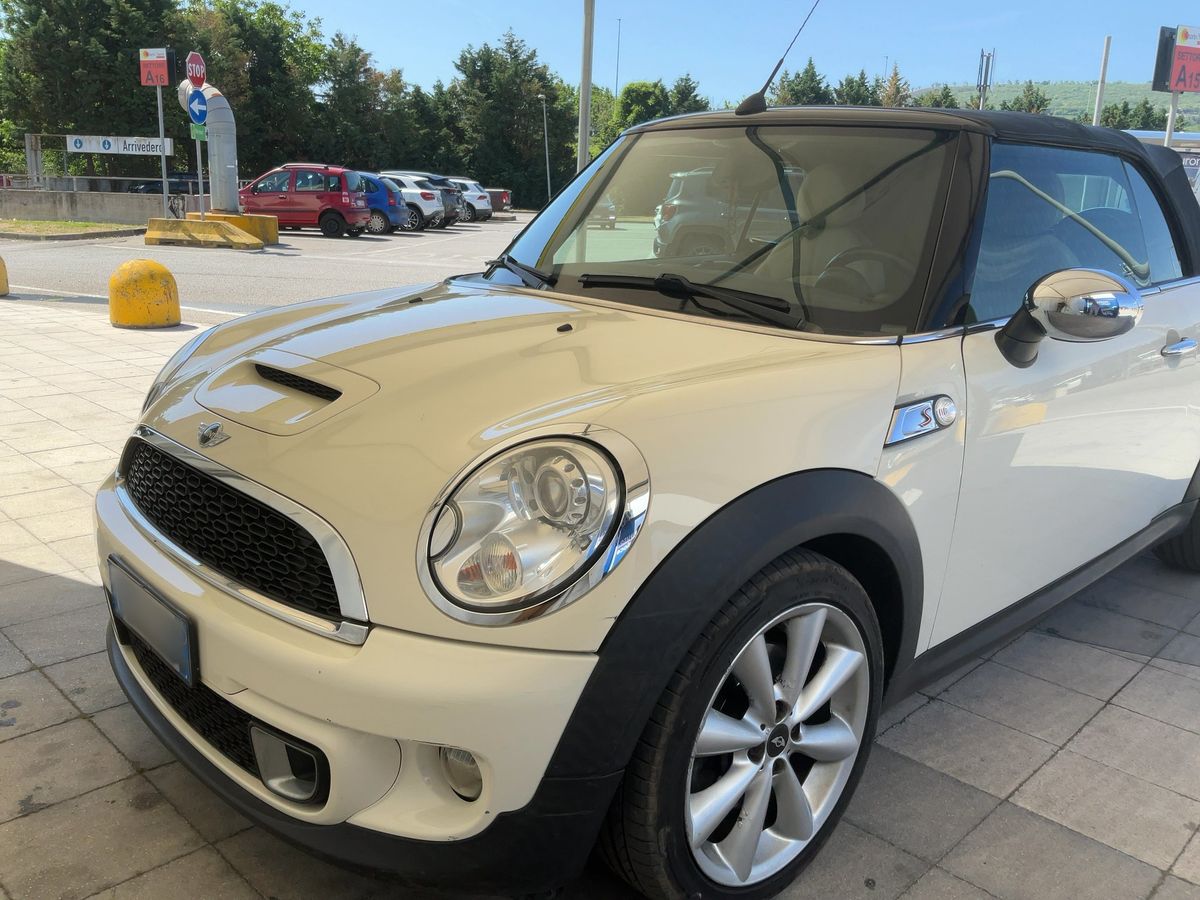 MINI Cabrio Cooper S