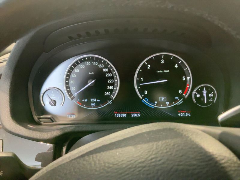 BMW X3 xDrive 30d — zdjęcie 13