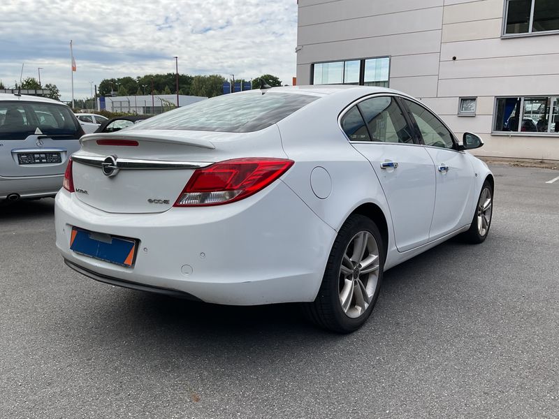 Opel Insignia 2.0 CDTI Innovation — zdjęcie 2