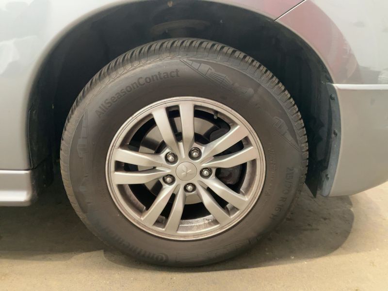 Mitsubishi Outlander 2.2 DI-D Invite ClearTec 2WD 2013 – снимка 11