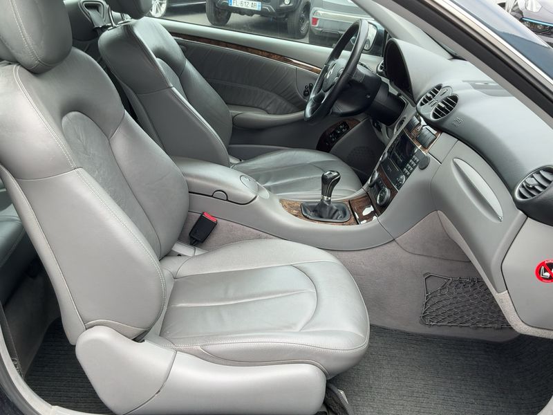 Mercedes-Benz CLK-Klasse CLK 200 Kompressor Elegance — zdjęcie 11