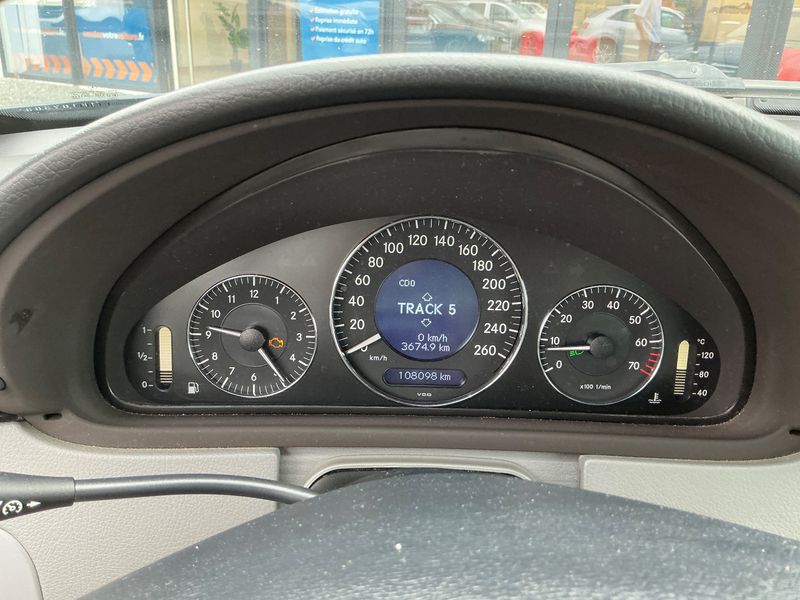Mercedes-Benz CLK-Klasse CLK 200 Kompressor Elegance — zdjęcie 13