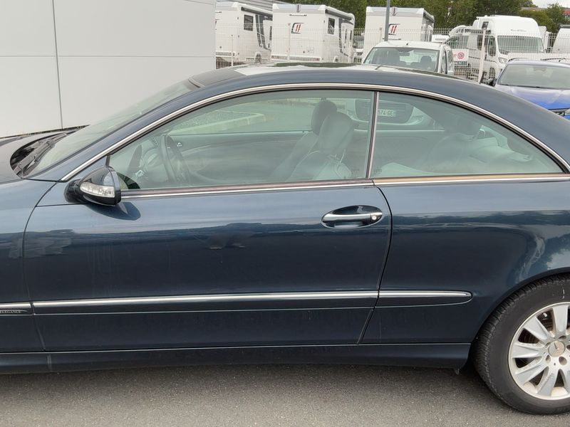 Mercedes-Benz CLK-Klasse CLK 200 Kompressor Elegance — zdjęcie 4