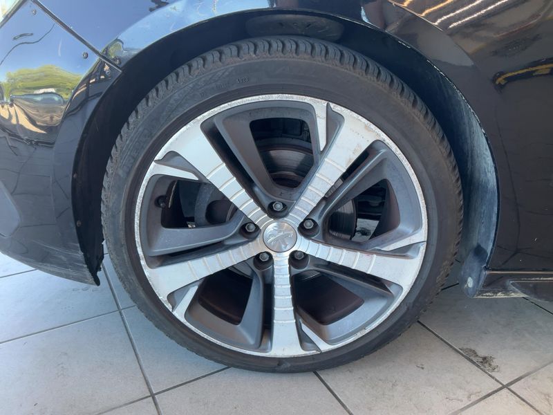 Peugeot 308 1.6 Blue-HDi GT Line 2017 – снимка 3