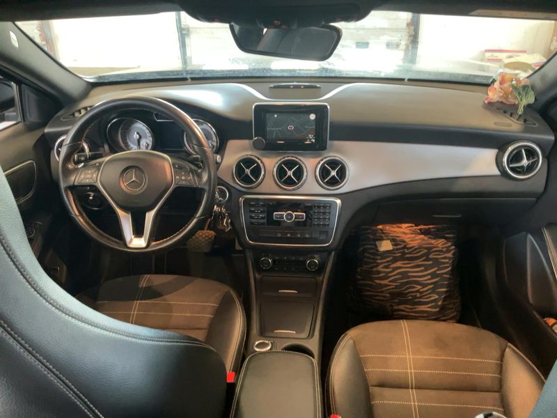 Mercedes-Benz GLA-Klasse GLA 220 d Sensation — zdjęcie 12