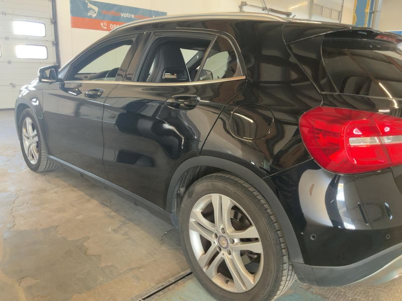 Mercedes-Benz GLA-Klasse GLA 220 d Sensation — zdjęcie 3