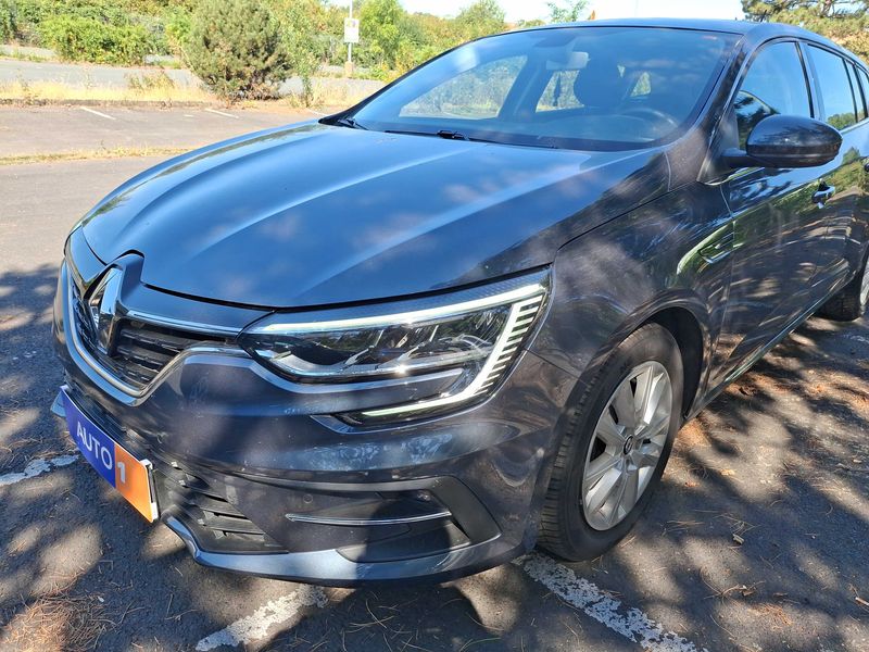Renault Megane 1.3 TCe Equilibre — zdjęcie 2