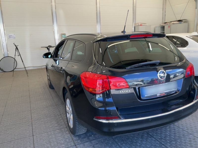 Opel Astra 1.6 Style — zdjęcie 3